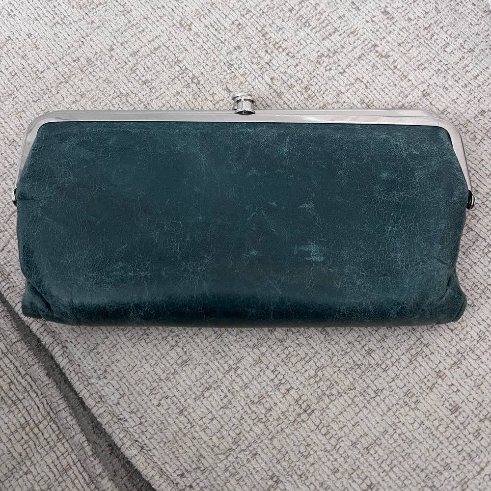 HOBO Lauren Wallet - Picture 2 of 6